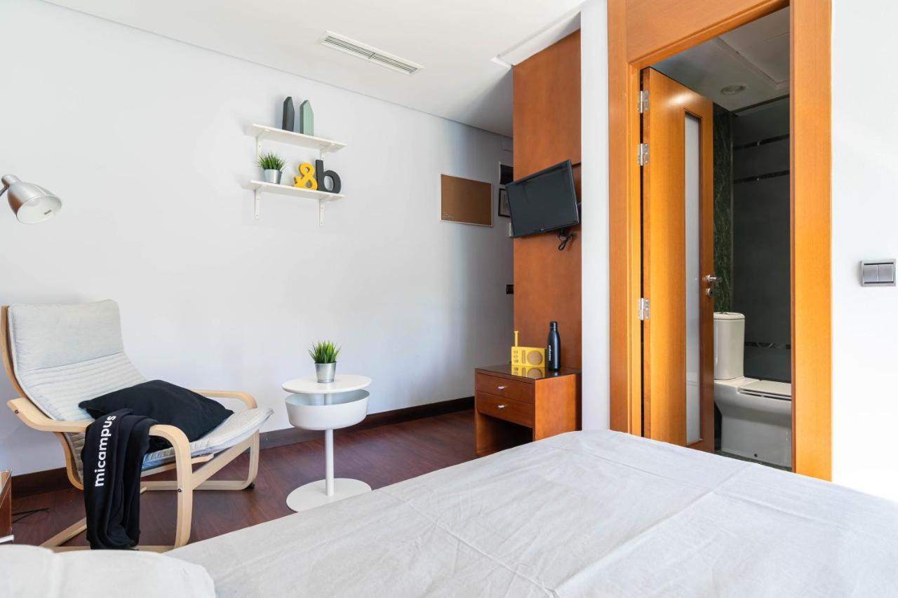 Micampus Aranjuez Student Residence ภายนอก รูปภาพ